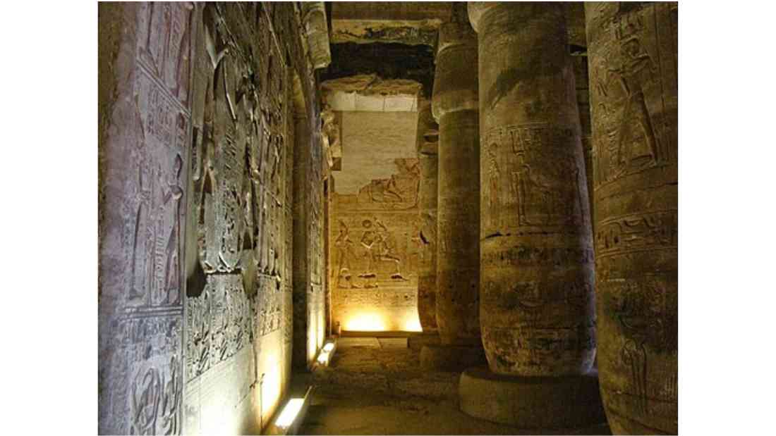 Temple of Seti I at Abydos. Leon petrosyan, CC BY-SA 4.0, via Wikimedia Commons
